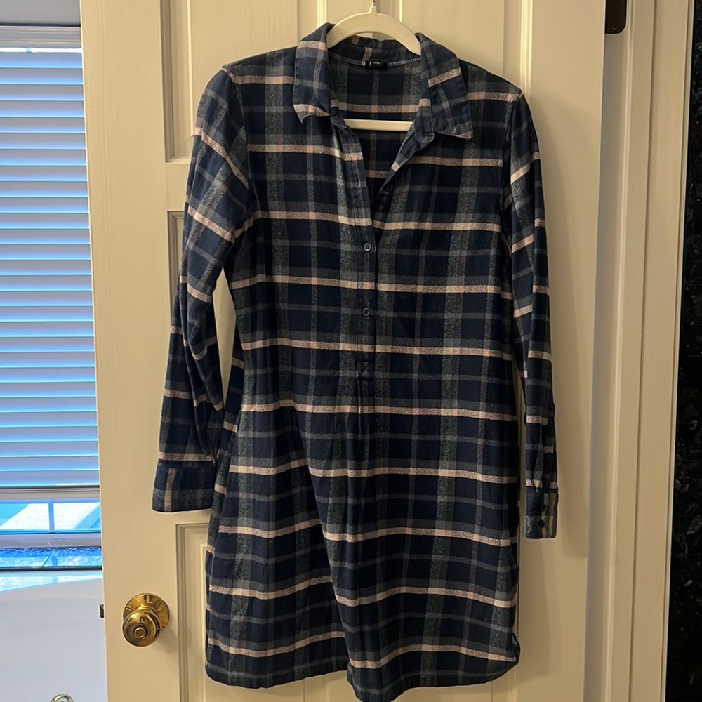 Patagonia Dress Women  Plaid Flannel Button UP Organic Gray Cotton Outdoor XS